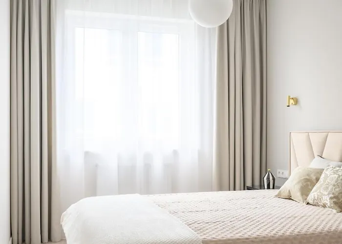 Na Brodatego Apartment *